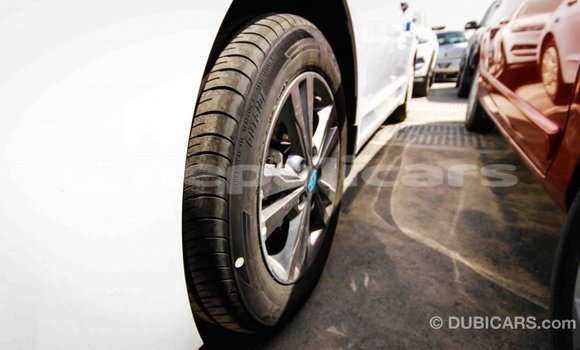 Buy Import Hyundai Elantra White Car in Import - Dubai in Bagmati Buy Import Hyundai Elantra White Car in Import - Dubai in Bagmati