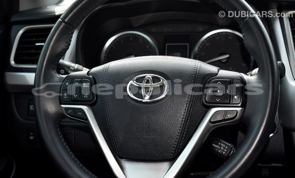 Buy Import Toyota Highlander Other Car in Import - Dubai in Bagmati Buy Import Toyota Highlander Other Car in Import - Dubai in Bagmati