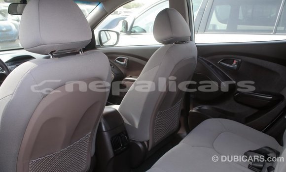 Buy Import Hyundai Tucson Beige Car in Import - Dubai in Bagmati Buy Import Hyundai Tucson Beige Car in Import - Dubai in Bagmati