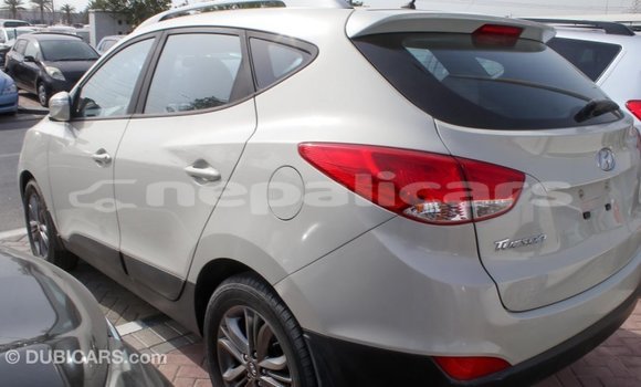 Buy Import Hyundai Tucson Beige Car in Import - Dubai in Bagmati Buy Import Hyundai Tucson Beige Car in Import - Dubai in Bagmati