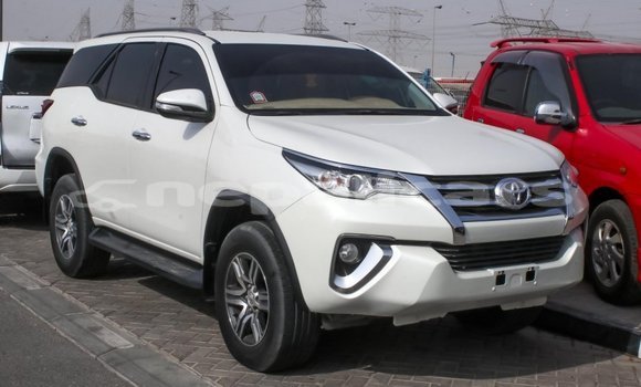 Buy Import Toyota Fortuner White Car in Import - Dubai in Bagmati Buy Import Toyota Fortuner White Car in Import - Dubai in Bagmati