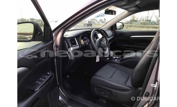 Buy Import Toyota Highlander Other Car in Import - Dubai in Bagmati Buy Import Toyota Highlander Other Car in Import - Dubai in Bagmati