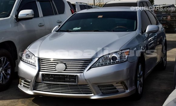 Buy Import Lexus ES Other Car in Import - Dubai in Bagmati Buy Import Lexus ES Other Car in Import - Dubai in Bagmati