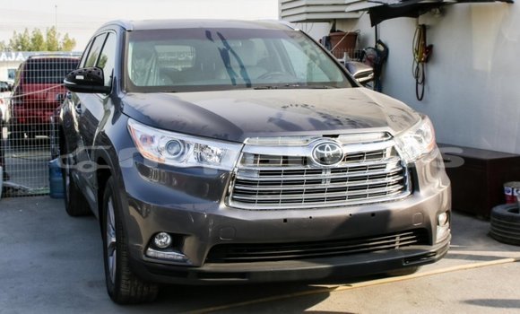 Buy Import Toyota Highlander Other Car in Import - Dubai in Bagmati Buy Import Toyota Highlander Other Car in Import - Dubai in Bagmati