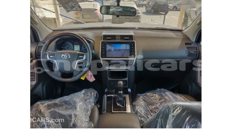 Big with watermark toyota prado bagmati import dubai 1596