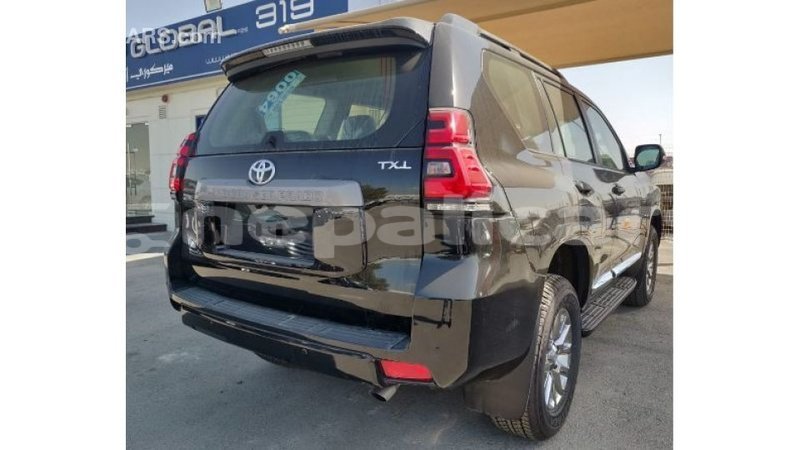 Big with watermark toyota prado bagmati import dubai 1596