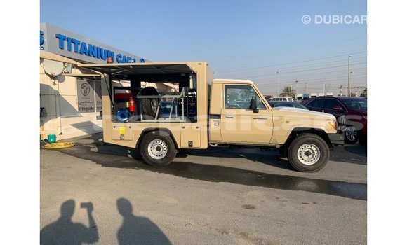Buy Import Toyota Land Cruiser Beige Car in Import - Dubai in Bagmati Buy Import Toyota Land Cruiser Beige Car in Import - Dubai in Bagmati