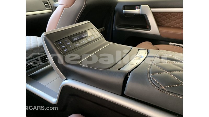 Big with watermark toyota land cruiser bagmati import dubai 1626