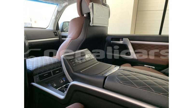 Big with watermark toyota land cruiser bagmati import dubai 1626