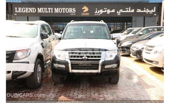 Buy Import Mitsubishi Pajero Black Car in Import - Dubai in Bagmati Buy Import Mitsubishi Pajero Black Car in Import - Dubai in Bagmati