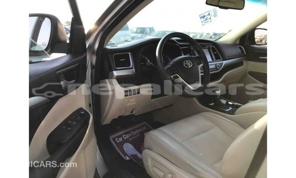 Buy Import Toyota Highlander Other Car in Import - Dubai in Bagmati Buy Import Toyota Highlander Other Car in Import - Dubai in Bagmati