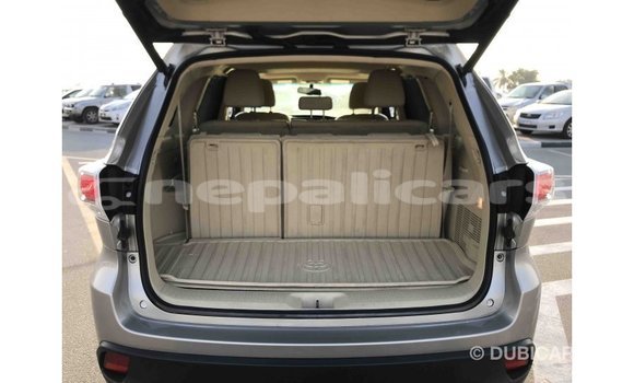 Buy Import Toyota Highlander Other Car in Import - Dubai in Bagmati Buy Import Toyota Highlander Other Car in Import - Dubai in Bagmati