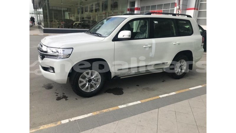 Big with watermark toyota land cruiser bagmati import dubai 1644