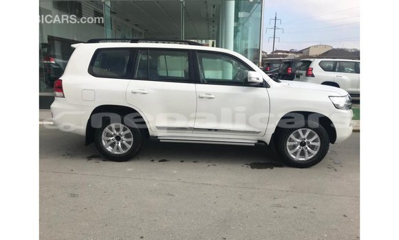 Buy Import Toyota Land Cruiser White Car in Import - Dubai in Bagmati Buy Import Toyota Land Cruiser White Car in Import - Dubai in Bagmati