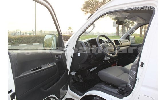 Buy Import Toyota Hiace White Car in Import - Dubai in Bagmati Buy Import Toyota Hiace White Car in Import - Dubai in Bagmati