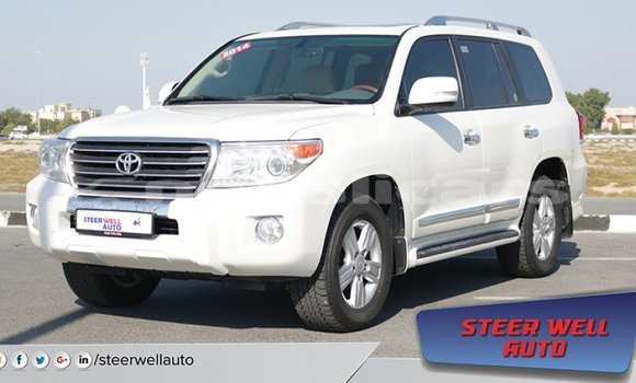 Buy Import Toyota Land Cruiser White Car in Import - Dubai in Bagmati Buy Import Toyota Land Cruiser White Car in Import - Dubai in Bagmati