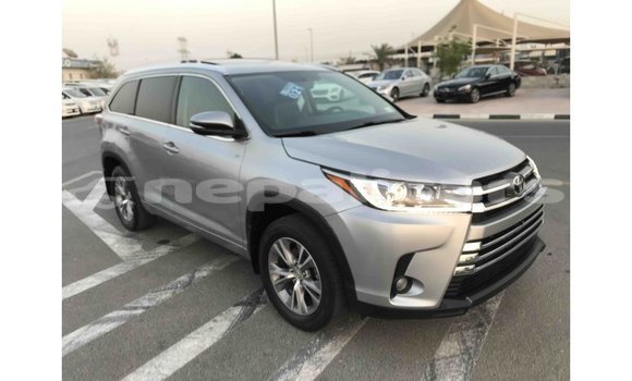 Buy Import Toyota Highlander Other Car in Import - Dubai in Bagmati Buy Import Toyota Highlander Other Car in Import - Dubai in Bagmati