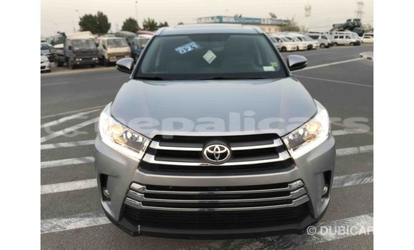 Buy Import Toyota Highlander Other Car in Import - Dubai in Bagmati Buy Import Toyota Highlander Other Car in Import - Dubai in Bagmati