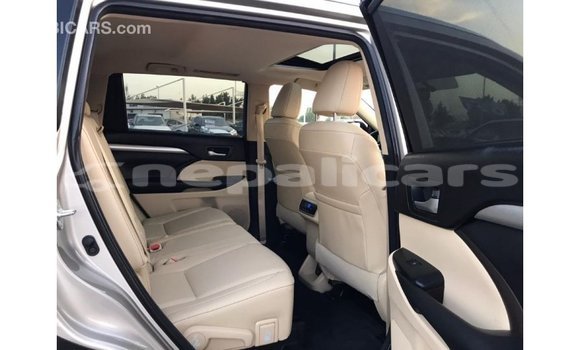 Buy Import Toyota Highlander Other Car in Import - Dubai in Bagmati Buy Import Toyota Highlander Other Car in Import - Dubai in Bagmati