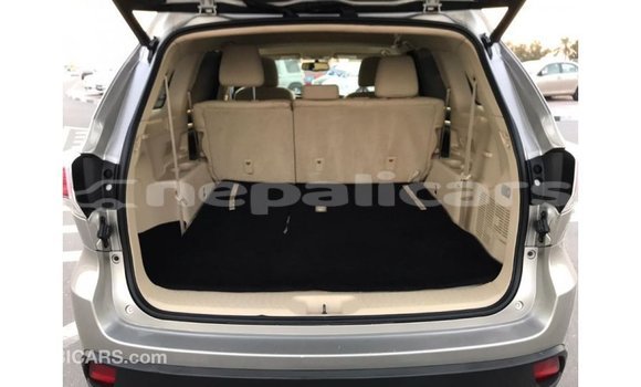Buy Import Toyota Highlander Other Car in Import - Dubai in Bagmati Buy Import Toyota Highlander Other Car in Import - Dubai in Bagmati
