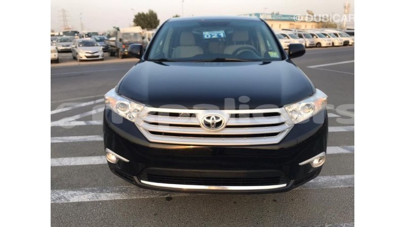 Big with watermark toyota highlander bagmati import dubai 1662