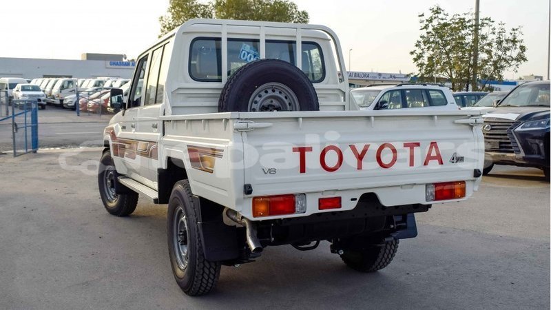 Big with watermark toyota land cruiser bagmati import dubai 1666