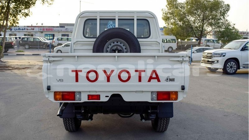 Big with watermark toyota land cruiser bagmati import dubai 1666