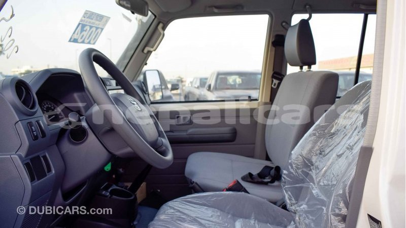 Big with watermark toyota land cruiser bagmati import dubai 1666