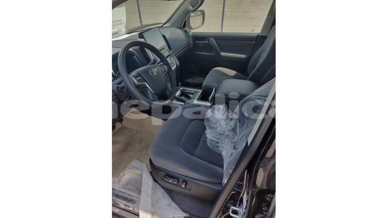 Big with watermark toyota land cruiser bagmati import dubai 1668