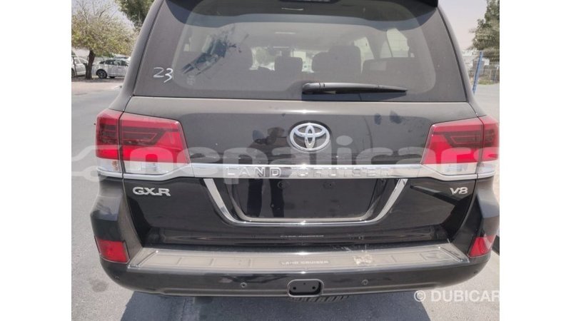 Big with watermark toyota land cruiser bagmati import dubai 1668