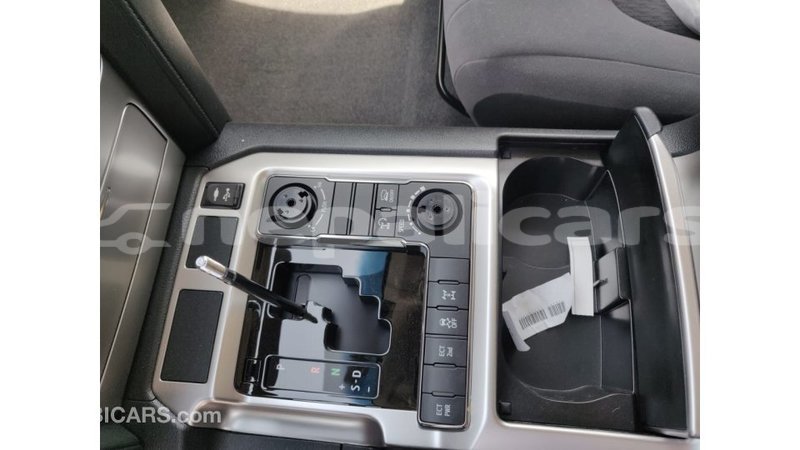 Big with watermark toyota land cruiser bagmati import dubai 1668