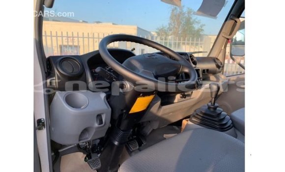 Buy Import Hino 300 Series White Truck in Import - Dubai in Bagmati