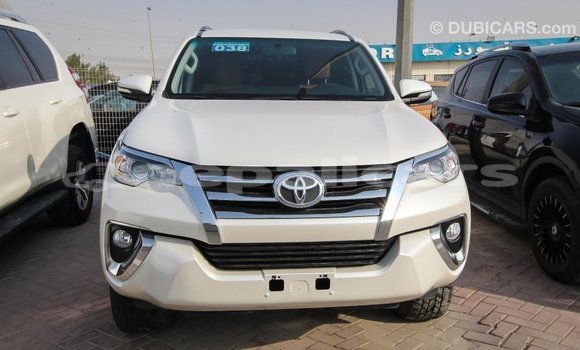 Buy Import Toyota Fortuner White Car in Import - Dubai in Bagmati Buy Import Toyota Fortuner White Car in Import - Dubai in Bagmati