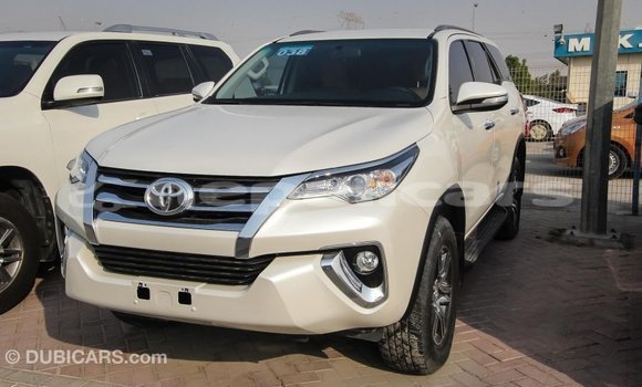 Buy Import Toyota Fortuner White Car in Import - Dubai in Bagmati Buy Import Toyota Fortuner White Car in Import - Dubai in Bagmati