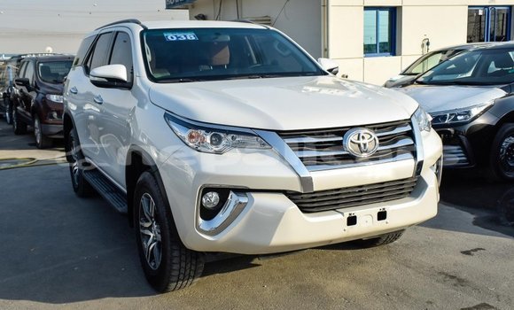 Buy Import Toyota Fortuner White Car in Import - Dubai in Bagmati Buy Import Toyota Fortuner White Car in Import - Dubai in Bagmati