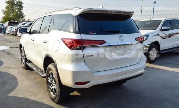 Buy Import Toyota Fortuner White Car in Import - Dubai in Bagmati Buy Import Toyota Fortuner White Car in Import - Dubai in Bagmati