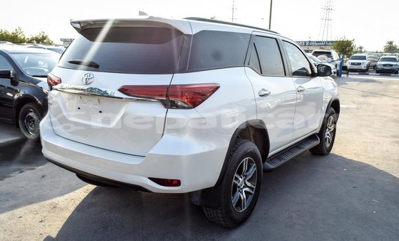 Buy Import Toyota Fortuner White Car in Import - Dubai in Bagmati Buy Import Toyota Fortuner White Car in Import - Dubai in Bagmati