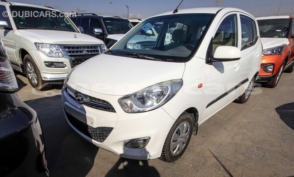 Buy Import Hyundai i10 White Car in Import - Dubai in Bagmati Buy Import Hyundai i10 White Car in Import - Dubai in Bagmati
