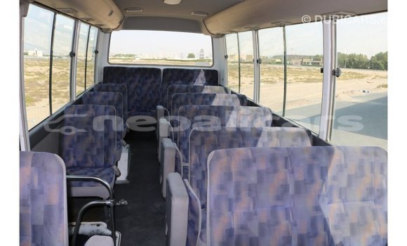 Buy Import Nissan 350Z White Car in Import - Dubai in Bagmati Buy Import Nissan 350Z White Car in Import - Dubai in Bagmati