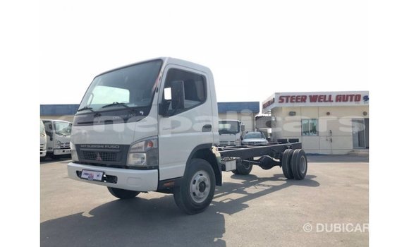 Buy Import Mitsubishi Carisma White Car in Import - Dubai in Bagmati Buy Import Mitsubishi Carisma White Car in Import - Dubai in Bagmati