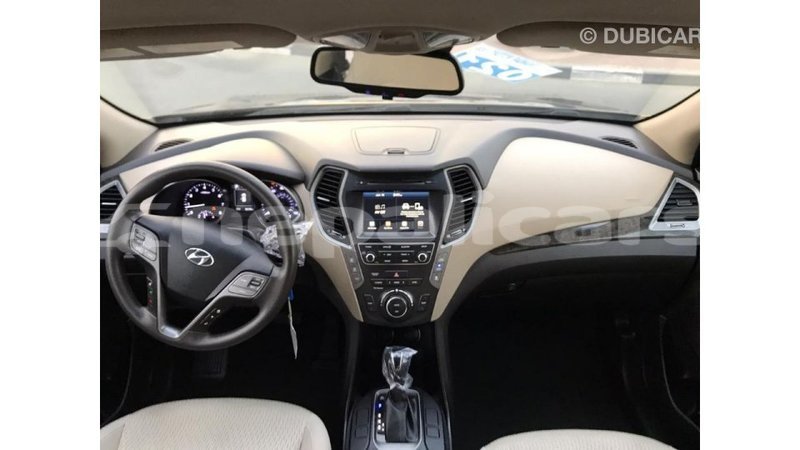 Big with watermark hyundai santa fe bagmati import dubai 1762