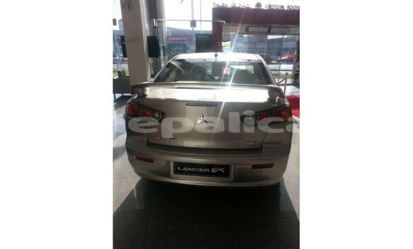 Buy Import Mitsubishi L200 Other Car in Import - Dubai in Bagmati Buy Import Mitsubishi L200 Other Car in Import - Dubai in Bagmati