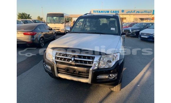 Buy Import Mitsubishi Pajero Black Car in Import - Dubai in Bagmati Buy Import Mitsubishi Pajero Black Car in Import - Dubai in Bagmati