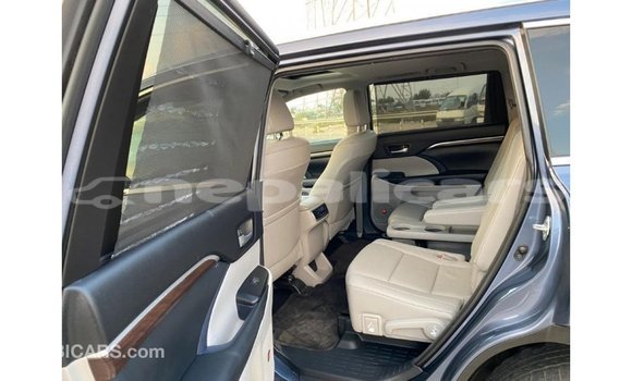 Buy Import Toyota Highlander Blue Car in Import - Dubai in Bagmati Buy Import Toyota Highlander Blue Car in Import - Dubai in Bagmati