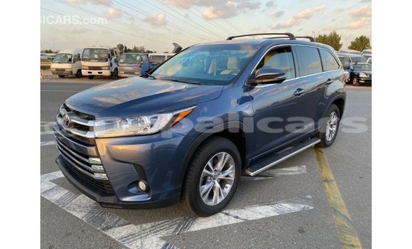 Buy Import Toyota Highlander Blue Car in Import - Dubai in Bagmati Buy Import Toyota Highlander Blue Car in Import - Dubai in Bagmati