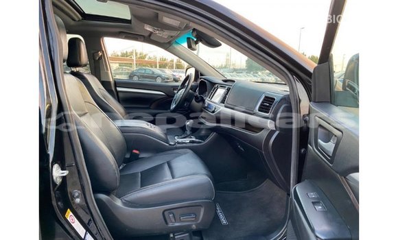 Buy Import Toyota Highlander Other Car in Import - Dubai in Bagmati Buy Import Toyota Highlander Other Car in Import - Dubai in Bagmati