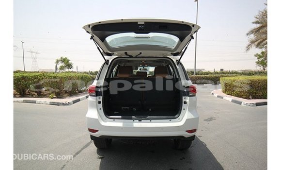 Buy Import Toyota Fortuner White Car in Import - Dubai in Bagmati Buy Import Toyota Fortuner White Car in Import - Dubai in Bagmati