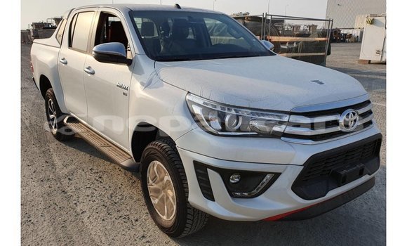 Buy Import Toyota Hilux White Car in Import - Dubai in Bagmati Buy Import Toyota Hilux White Car in Import - Dubai in Bagmati