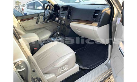 Buy Import Mitsubishi Pajero Other Car in Import - Dubai in Bagmati Buy Import Mitsubishi Pajero Other Car in Import - Dubai in Bagmati