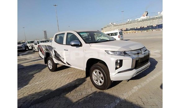 Buy Import Mitsubishi L200 White Car in Import - Dubai in Bagmati Buy Import Mitsubishi L200 White Car in Import - Dubai in Bagmati